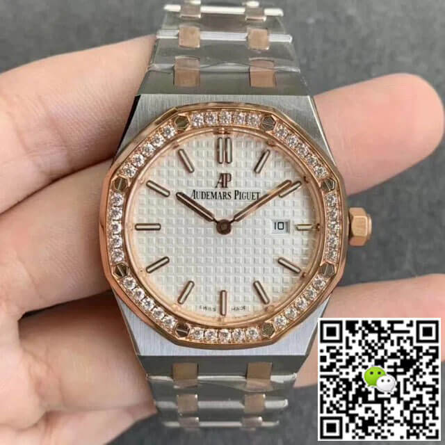 Replica Audemars Piguet Royal Oak 67651SR.ZZ.1261SR.01 1:1 Best Edition Silver Dial - DEEPREPS