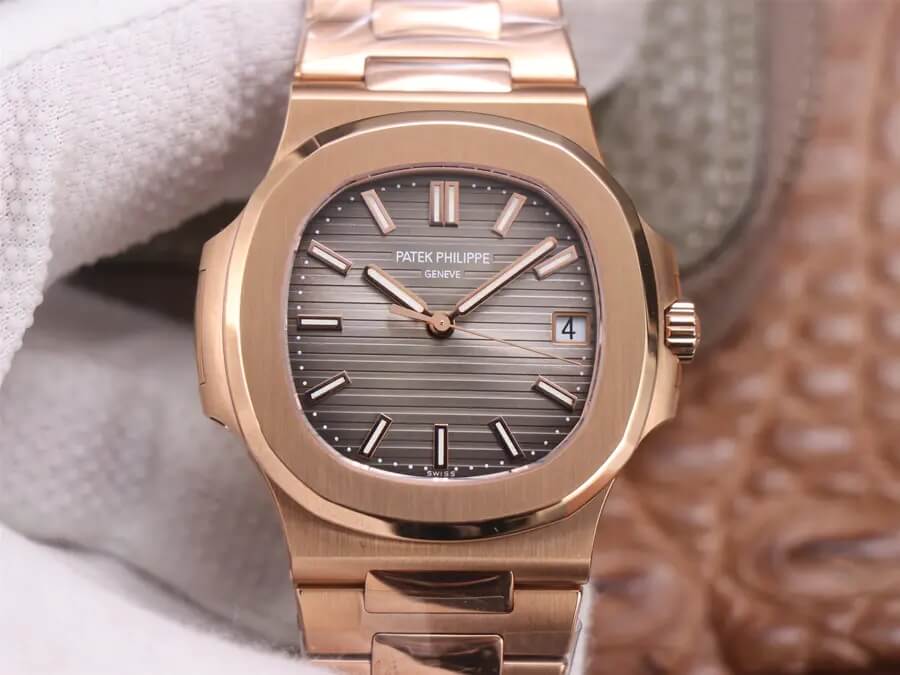 Replica Patek Philippe Nautilus 5711/1R-001 1:1 Best Edition V4 Rose Gold Brown Dial - DEEPREPS