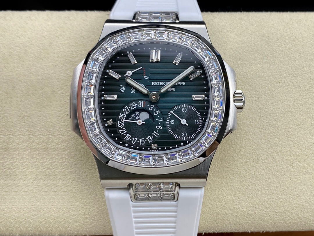 Replica Patek Philippe Nautilus 5712GR 1:1 Best Edition Rubber Strap - DEEPREPS