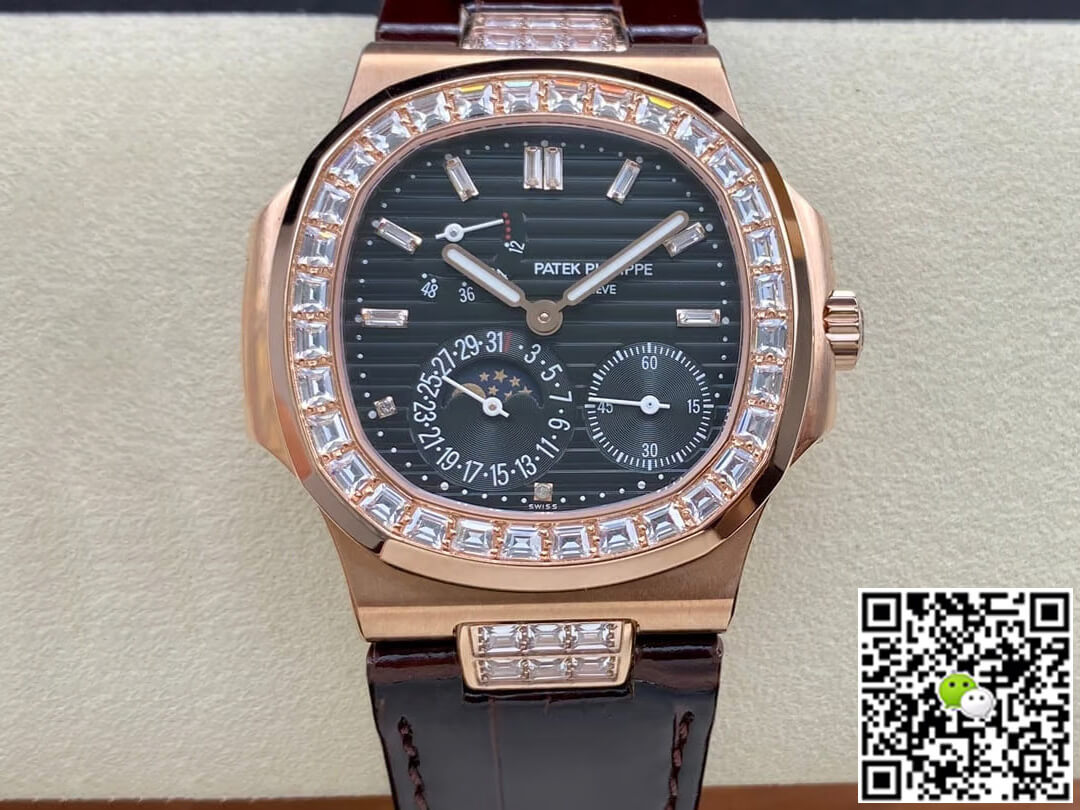 Replica Patek Philippe Nautilus 5724R-001 1:1 Best Edition Black Dial - DEEPREPS