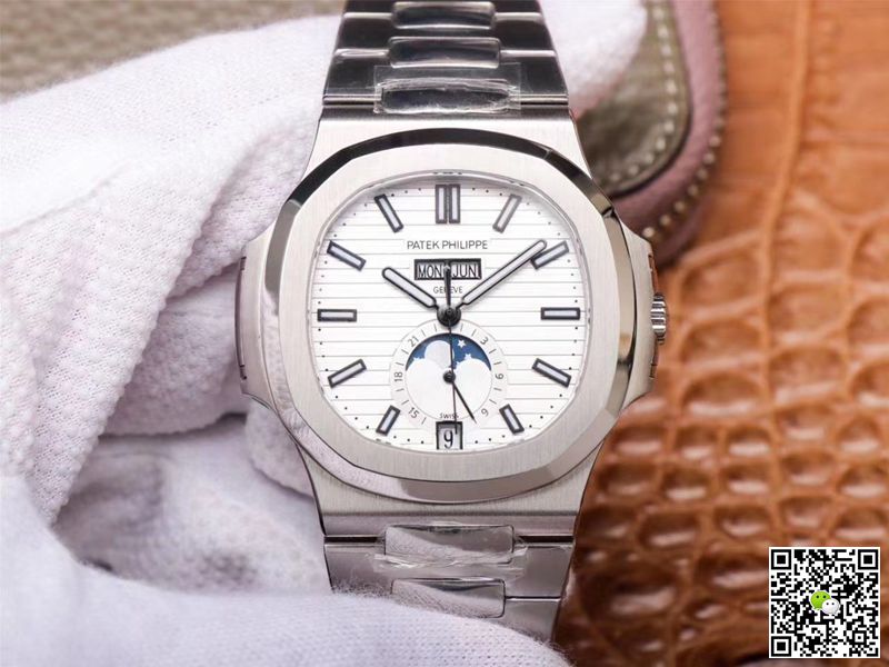 Replica Patek Philippe Nautilus 5726/1A-010 1:1 Best Edition White Dial - DEEPREPS