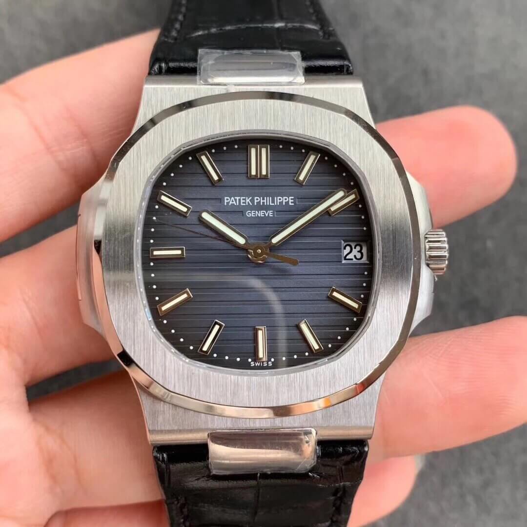 Replica Patek Philippe Nautilus 5711G 1:1 Best Edition  V4 Blue Dial - DEEPREPS