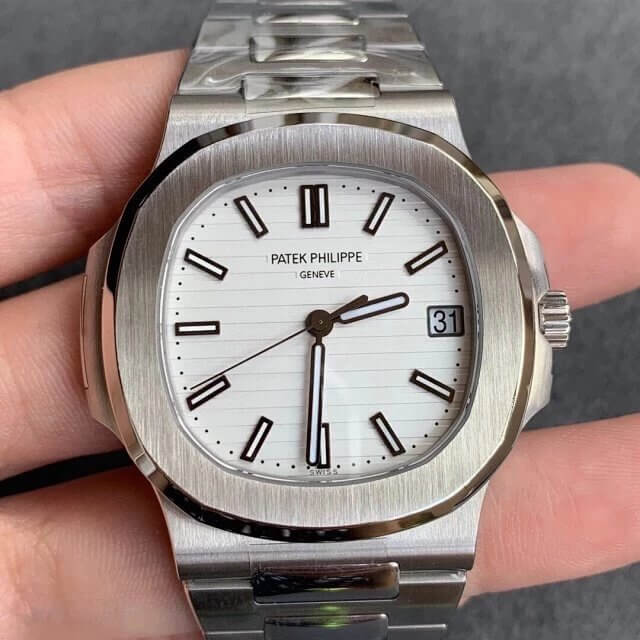 Replica Patek Philippe Nautilus 5711/1A-011 1:1 Best Edition  V4 White Dial - DEEPREPS