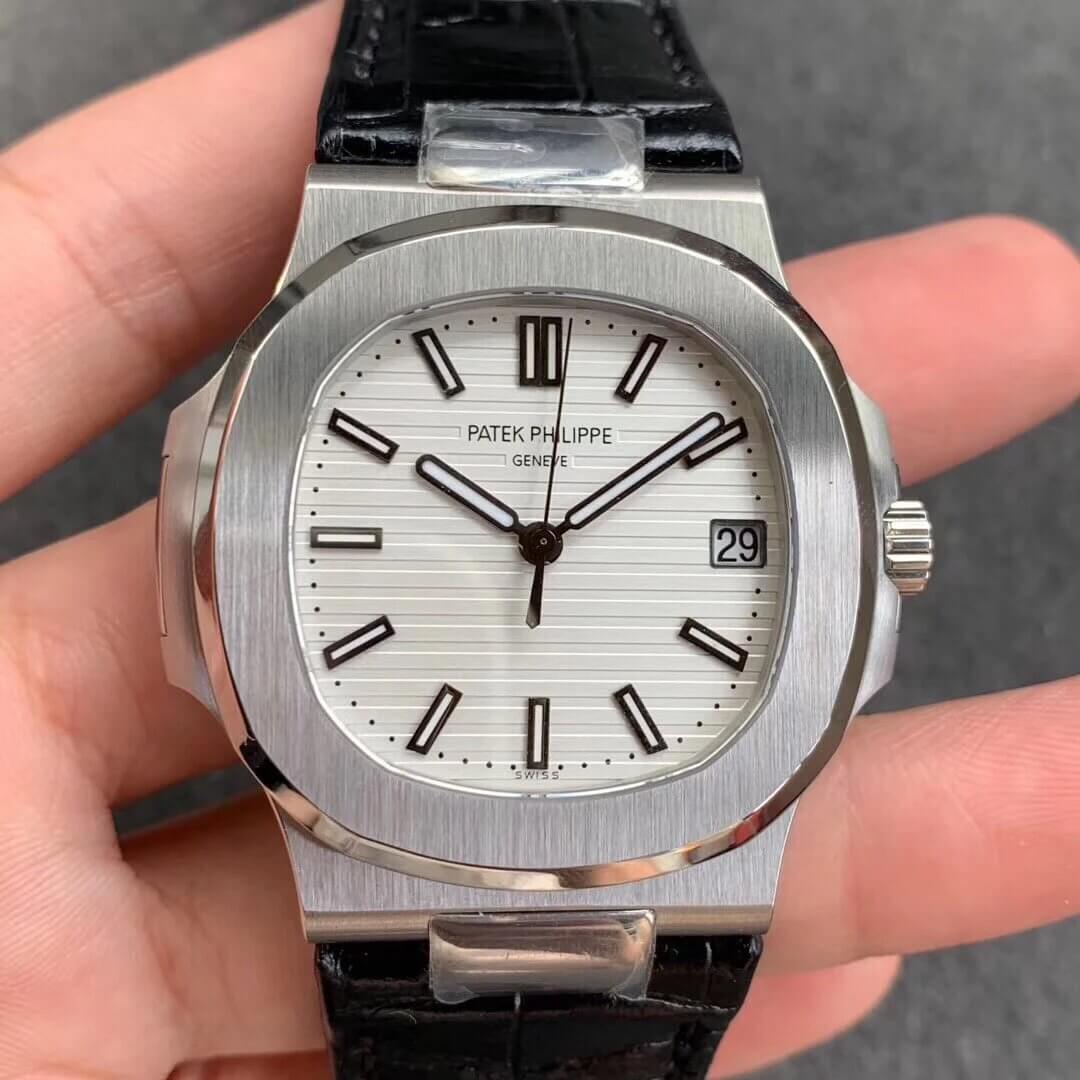 Replica Patek Philippe Nautilus 5711G 1:1 Best Edition V4 White Dial - DEEPREPS