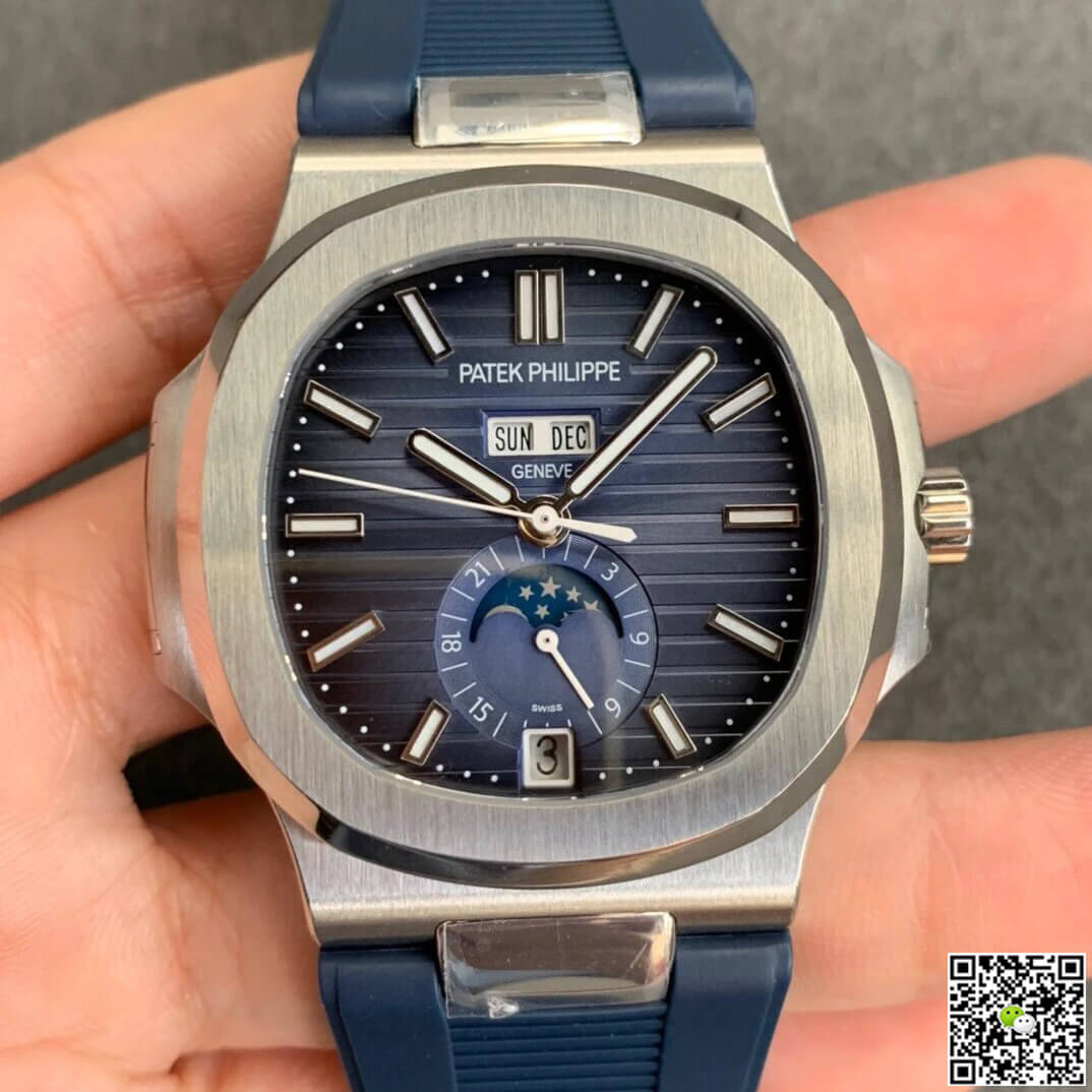 Replica Patek Philippe Nautilus 5726 1:1 Best Edition V2 Blue Rubber Strap - DEEPREPS