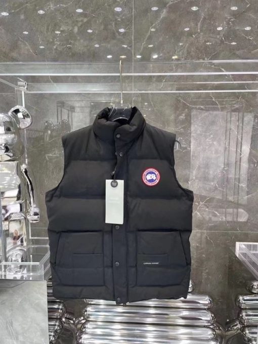 CANADA GOOSE FREESTYLE QUILTED ARTIC-TECH GILET   CN11 - DEEPREPS