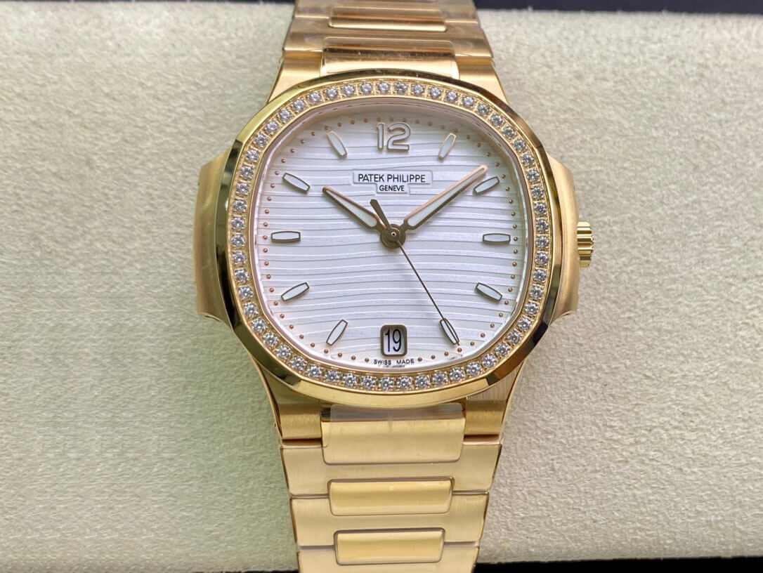 Replica Patek Philippe Nautilus Ladies 7118/1200R-001 1:1 Best Edition Rose Gold - DEEPREPS