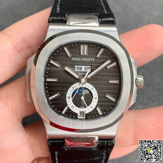 Replica Patek Philippe Nautilus 5726/1A-001 1:1 Best Edition Black Leather Strap - DEEPREPS