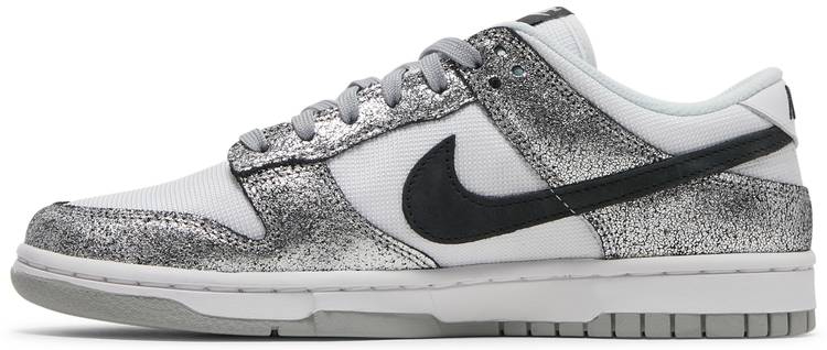 Wmns Dunk Low  Golden Gals  DO5882-001 - DEEPREPS