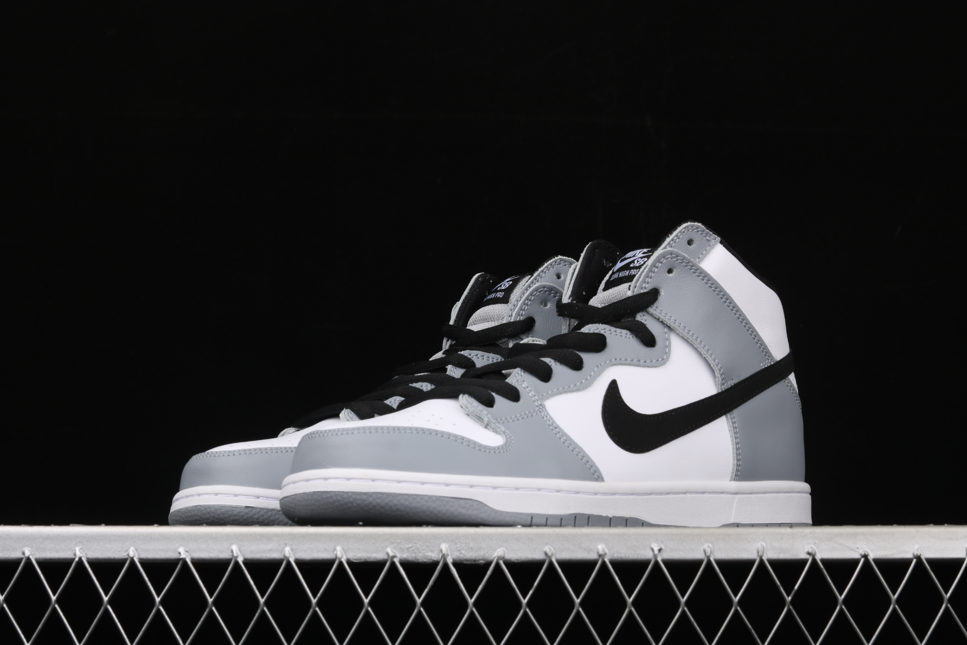 SB Dunk High Pro  Smoke Grey  854851-006 - DEEPREPS