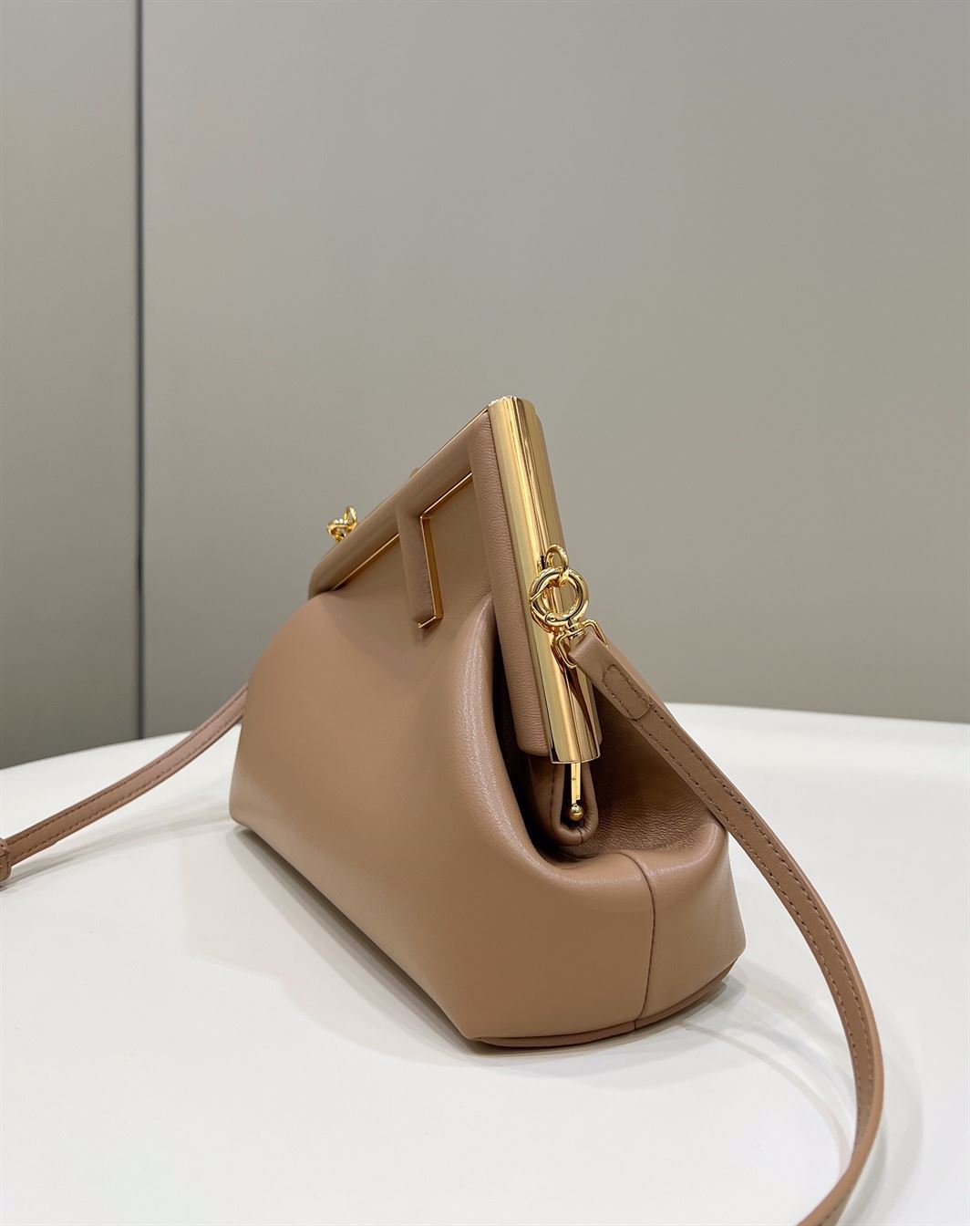 FENDI FIRST SMALL BROWN LEATHER BAG   F052 - DEEPREPS