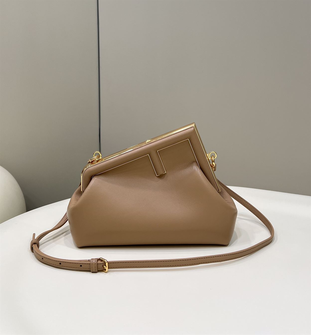 FENDI FIRST SMALL BROWN LEATHER BAG   F052 - DEEPREPS