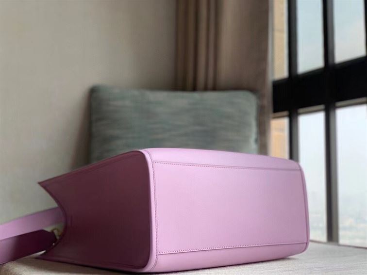 FENDI SUNSHINE MEDIUM LILAC LEATHER SHOPPER   F020 - DEEPREPS