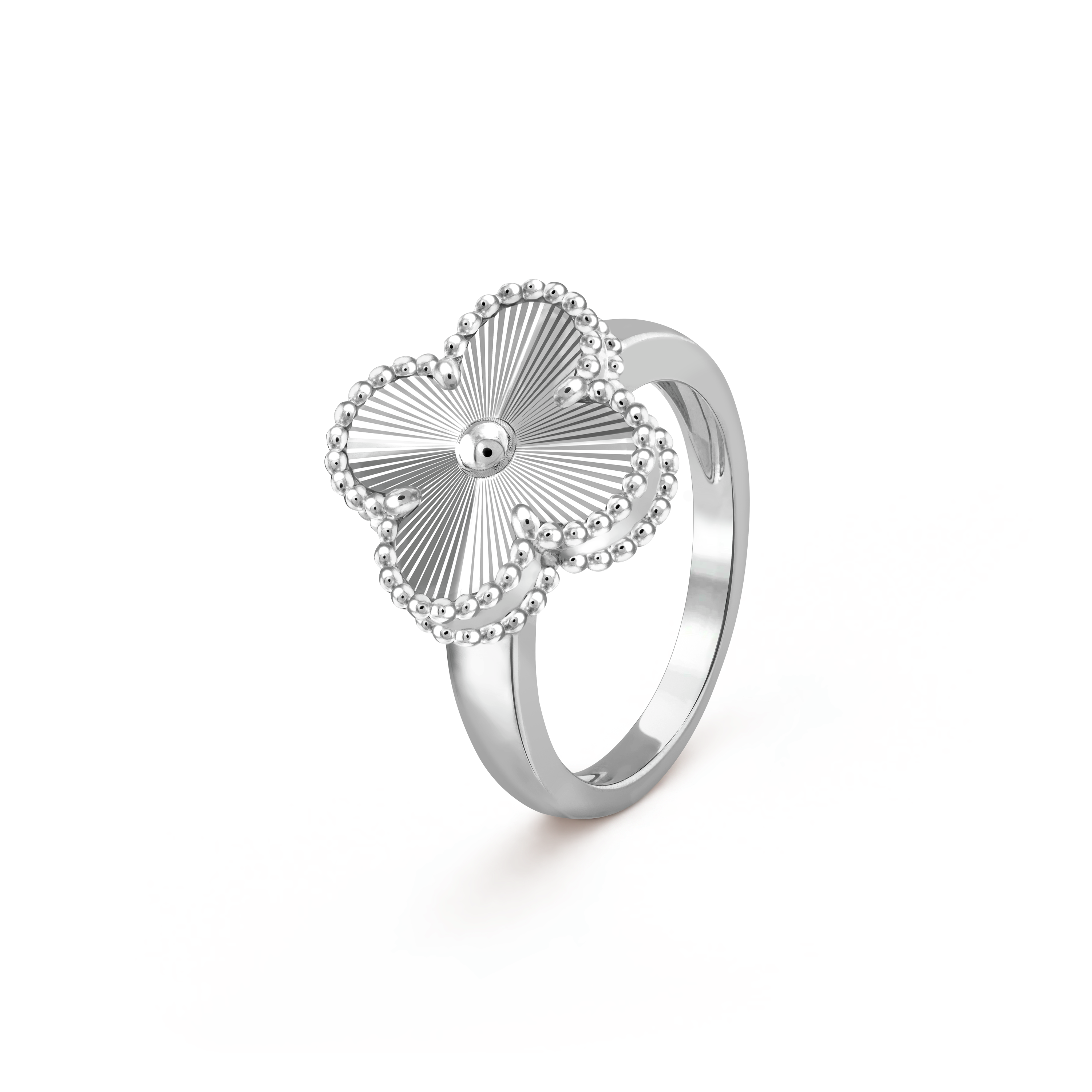 Vintage Alhambra ring - DEEPREPS