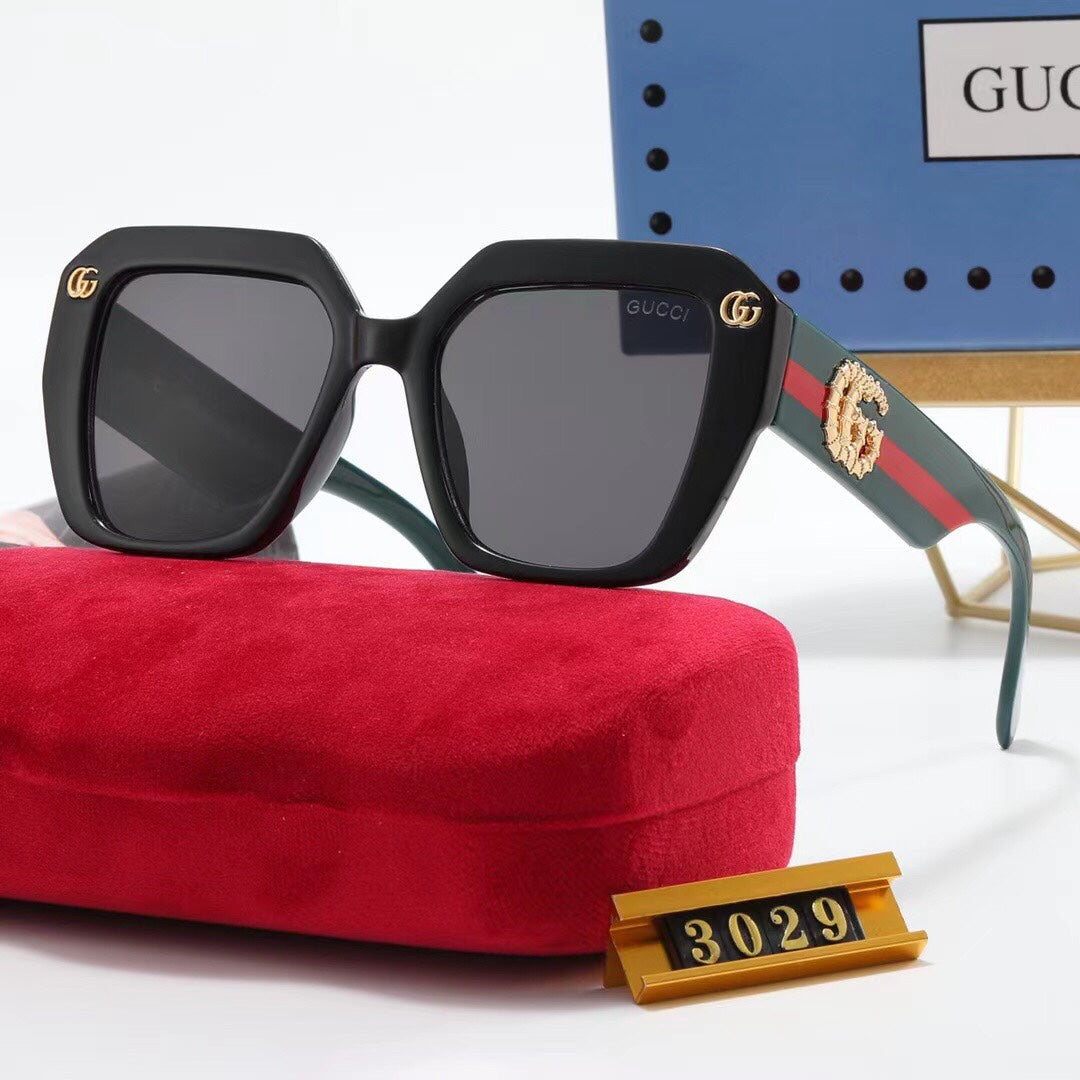 4 Colors Fashion Double G Striped Frame Sunglasses - DEEPREPS
