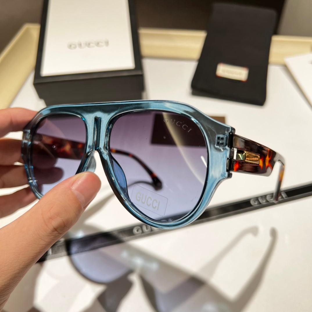 Gwen Gifts—6397 - DEEPREPS