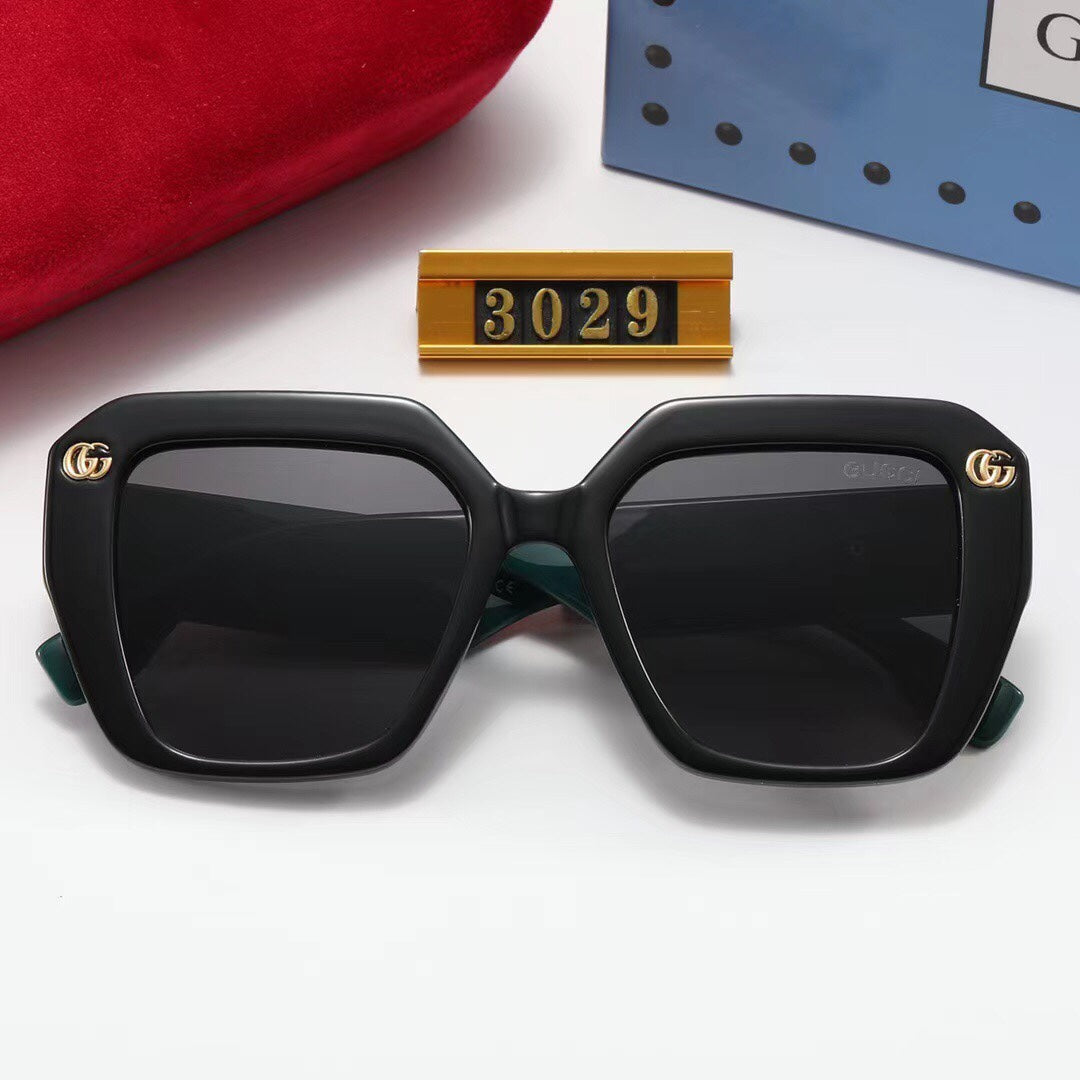4 Colors Fashion Double G Striped Frame Sunglasses - DEEPREPS