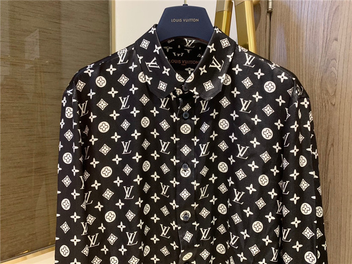2023fw LV Silk Shirt Shorts Top Version - DEEPREPS
