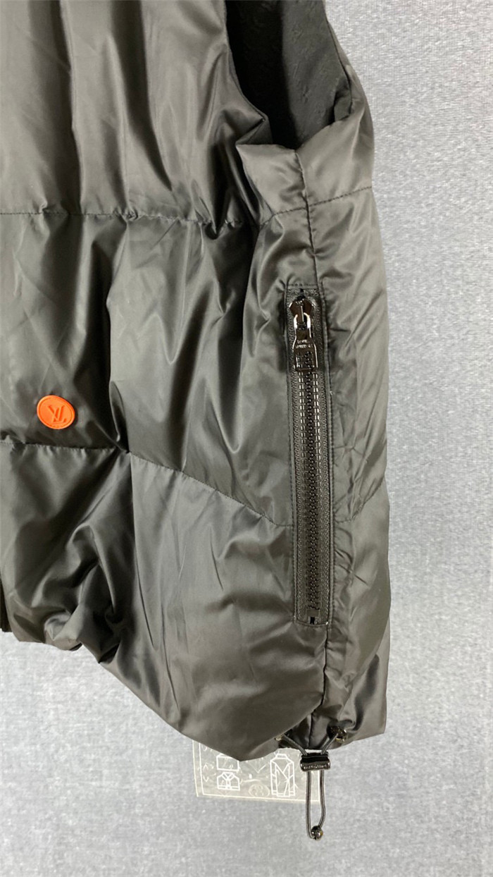 2023fw LV Vest Top Version - DEEPREPS