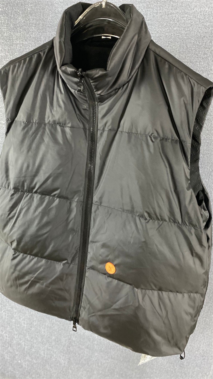 2023fw LV Vest Top Version - DEEPREPS