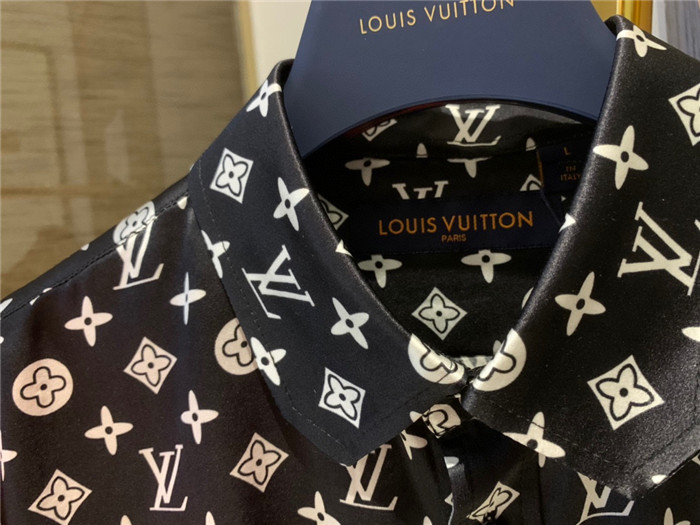 2023fw LV Silk Shirt Shorts Top Version - DEEPREPS