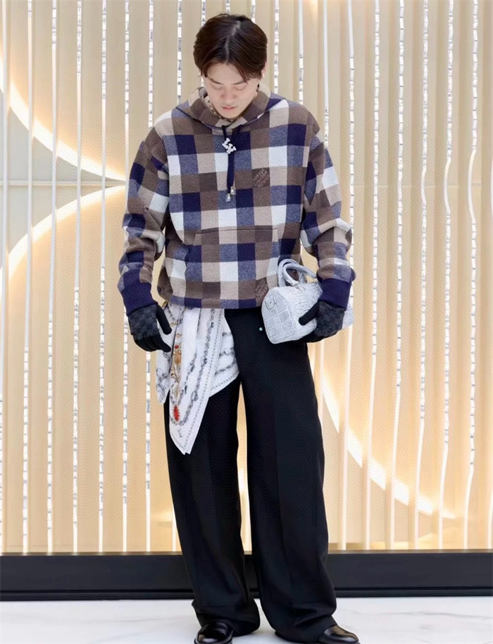 2024fw LV Sweater Top Version - DEEPREPS