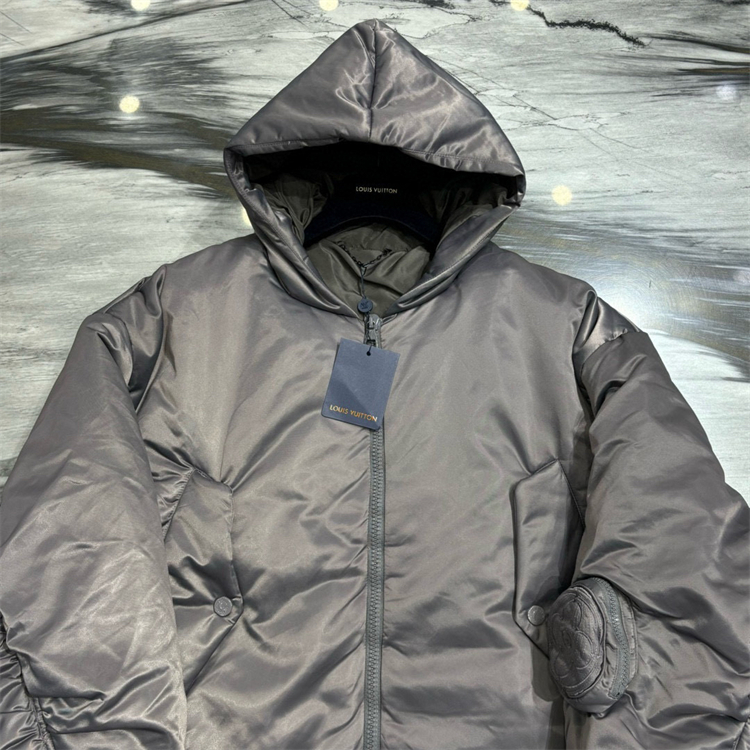 2024SS LV Down Jacket Top Version - DEEPREPS