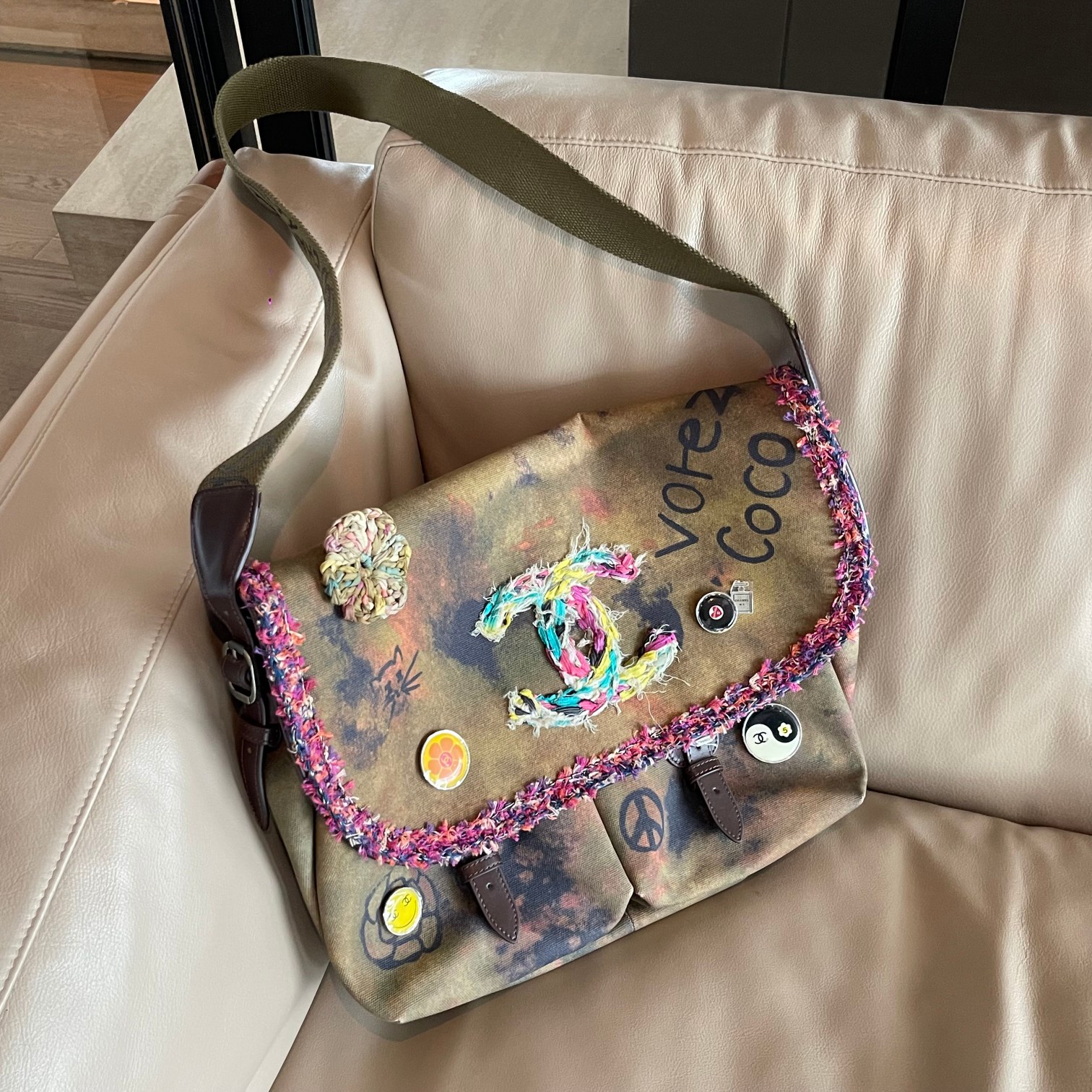 CHANEL VINTAGE Anti-War Bag – Large Size - DEEPREPS