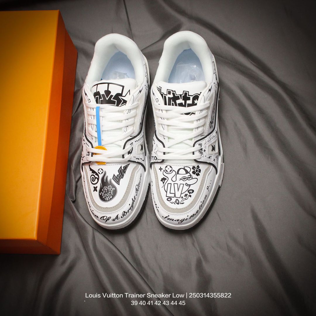 Louis Vuitton Sneakers - DEEPREPS