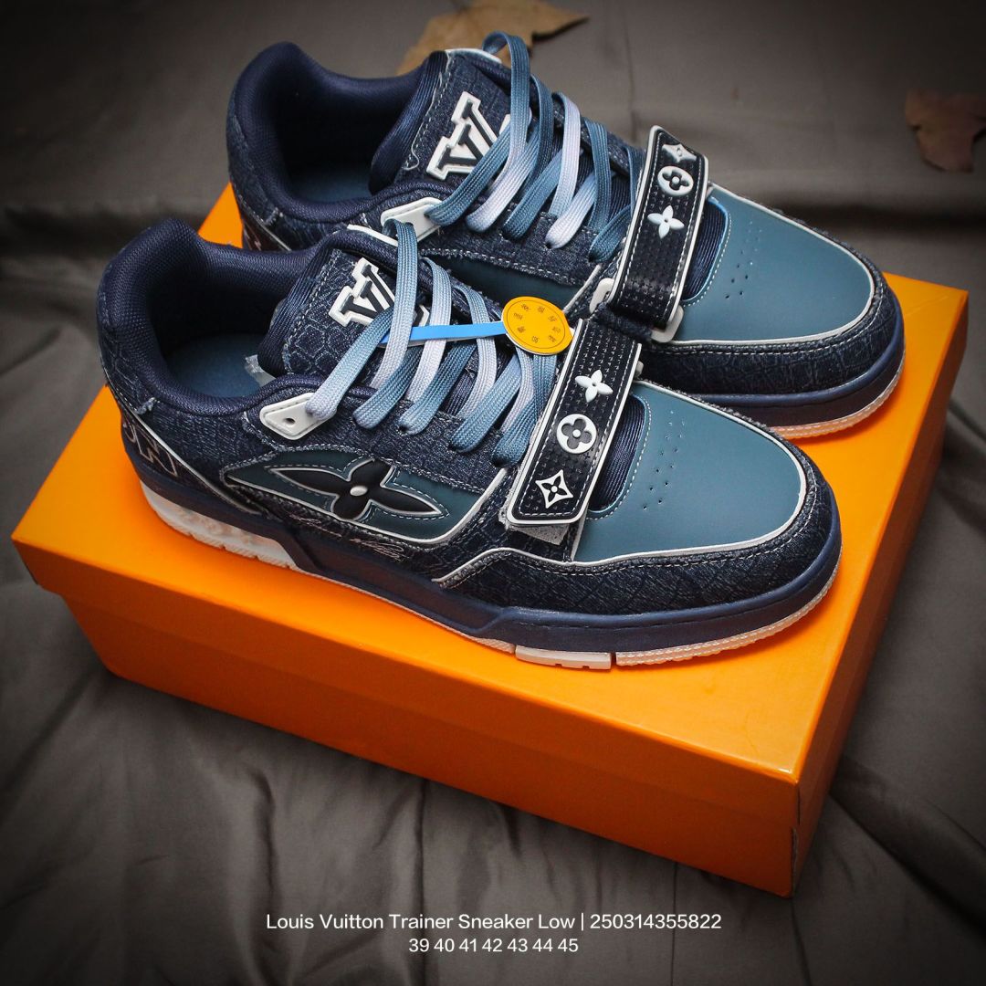 Louis Vuitton Sneakers - DEEPREPS