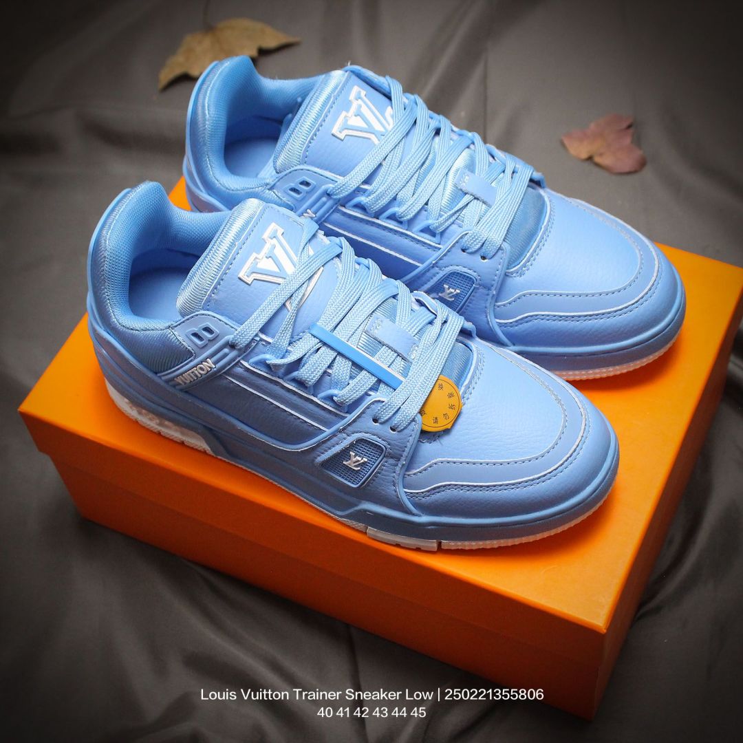 Louis Vuitton Sneakers - DEEPREPS