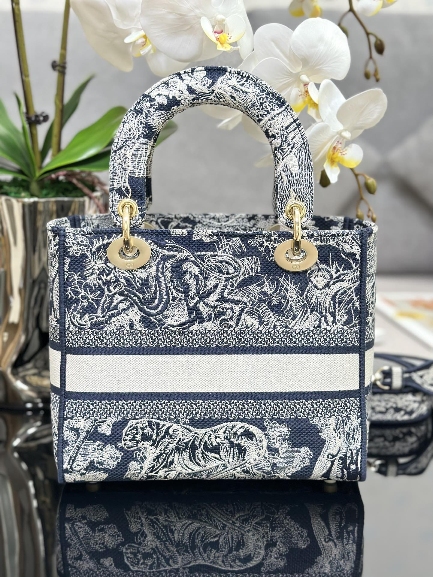 Dior Book Tote – Premium Replica (Toile de Jouy Embroidery) - DEEPREPS
