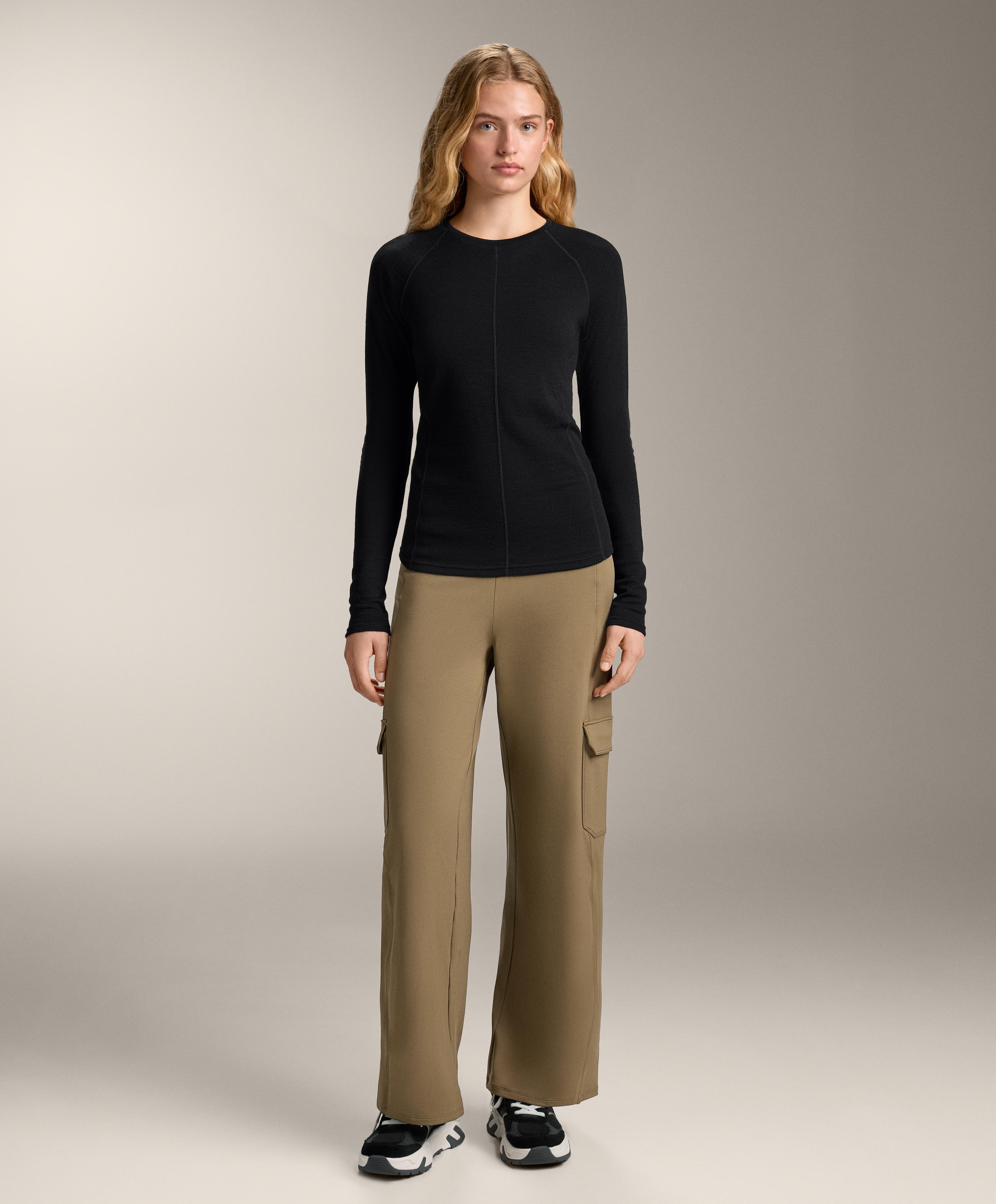 Thermal base layer with relaxed cargo pants