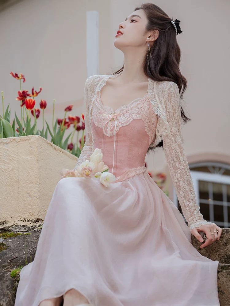 This year's popular beautiful suit seaside vacation  fairy lace suspender dress Disney princess dress
