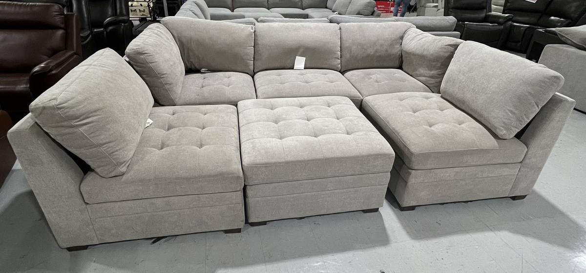 Tisdale Modular Sectional 6-piece Boucle with Storage Ottoman