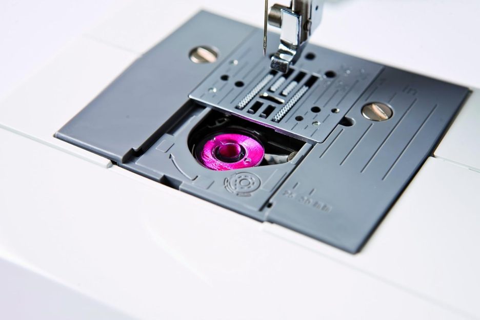 Brother AE2500 sewing machine