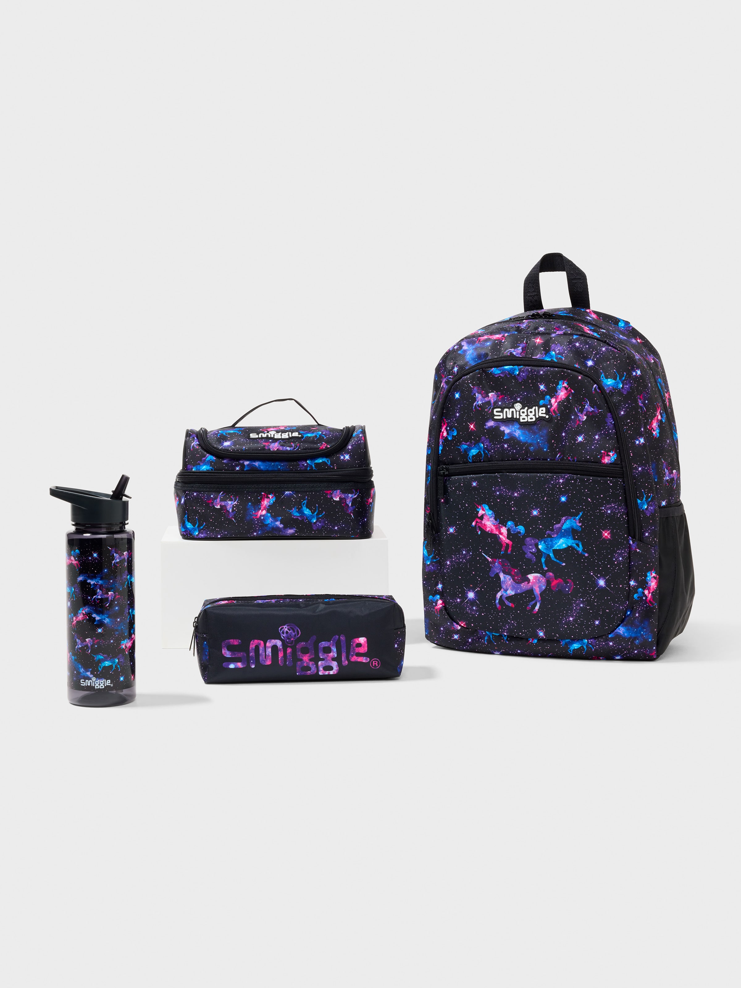 Wonder World 4 Piece Essential Bundle - smiggle