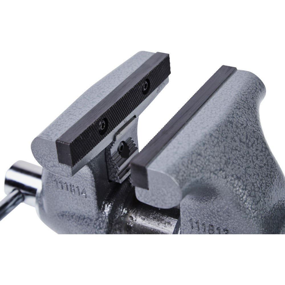 Wilton 28806 1755 Tradesman Vise with 5-1/2 in. Jaw Width, 5 in. Jaw Opening &a; 3-3/4 in. Throat Depth