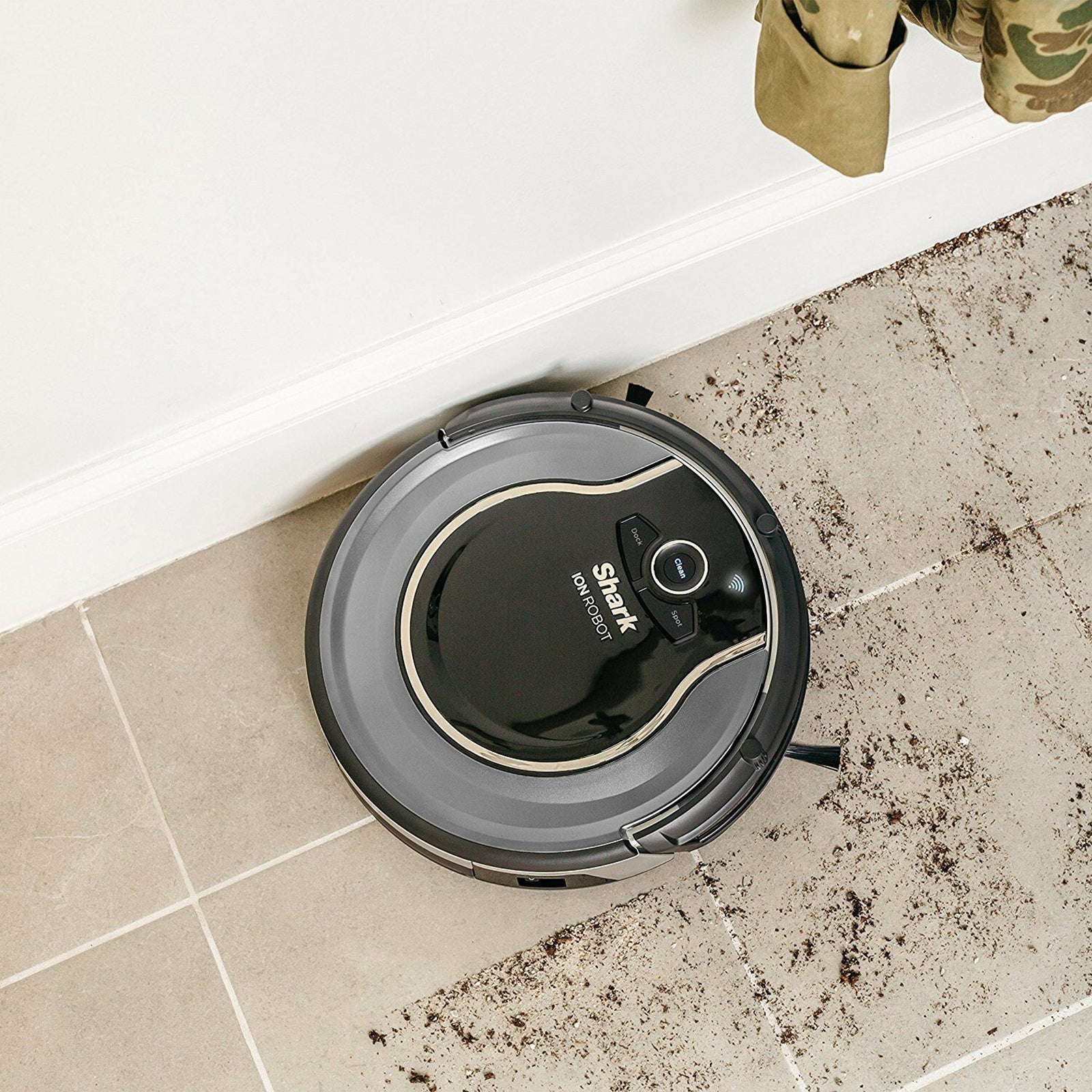 SharkNinja RV750  ION Series App-Controlled Robot Vacuum Cleaner - Black