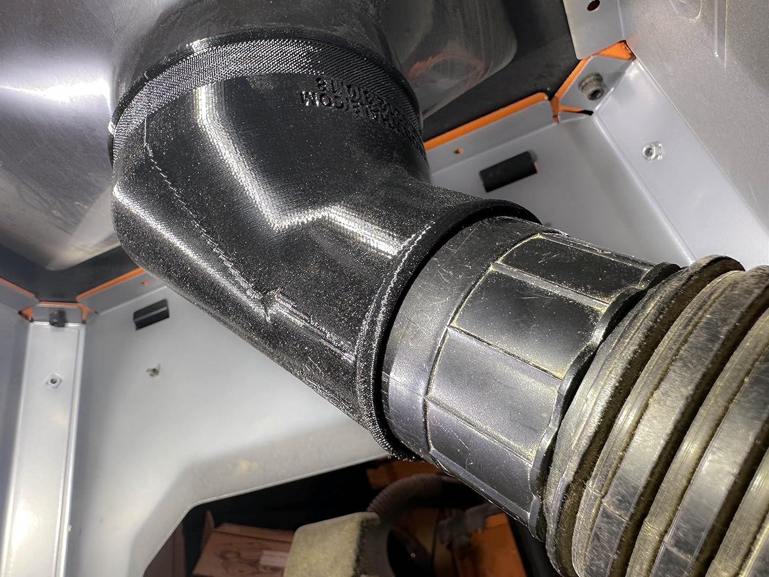 Electron Whale Angled Reducer 4&a;#226;&a;#128;&a;#157; to 2-1/2&a;#226;&a;#128;&a;#157;, Connect Shop Vac to Dust Collection Port