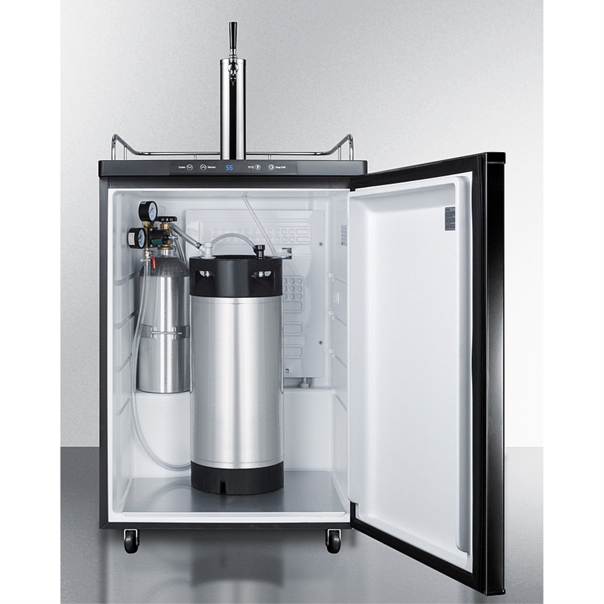 ACCESSORY Tapping equipment with single tap to serve beer from most kegerators