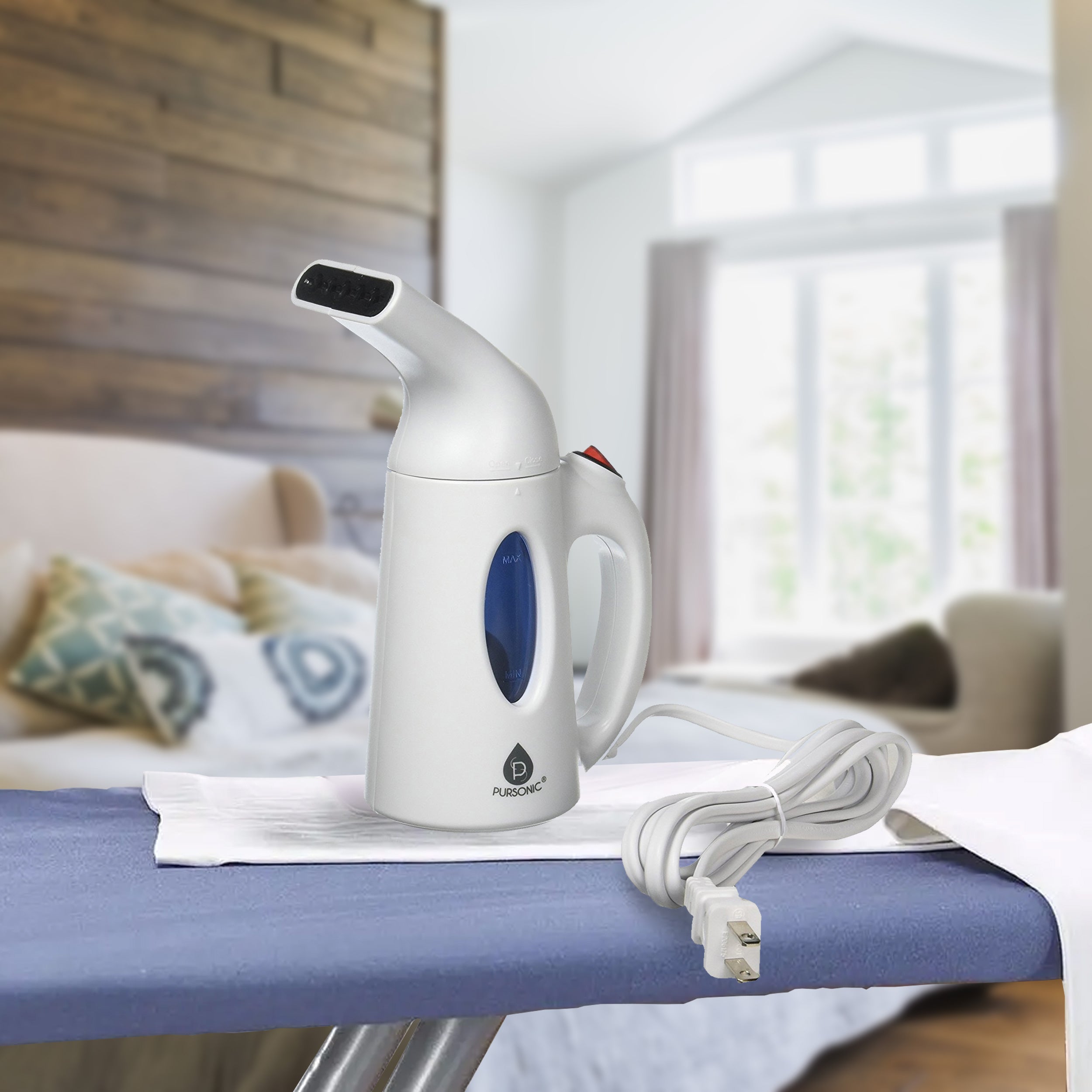 Pursonic Fabric Steamer in White