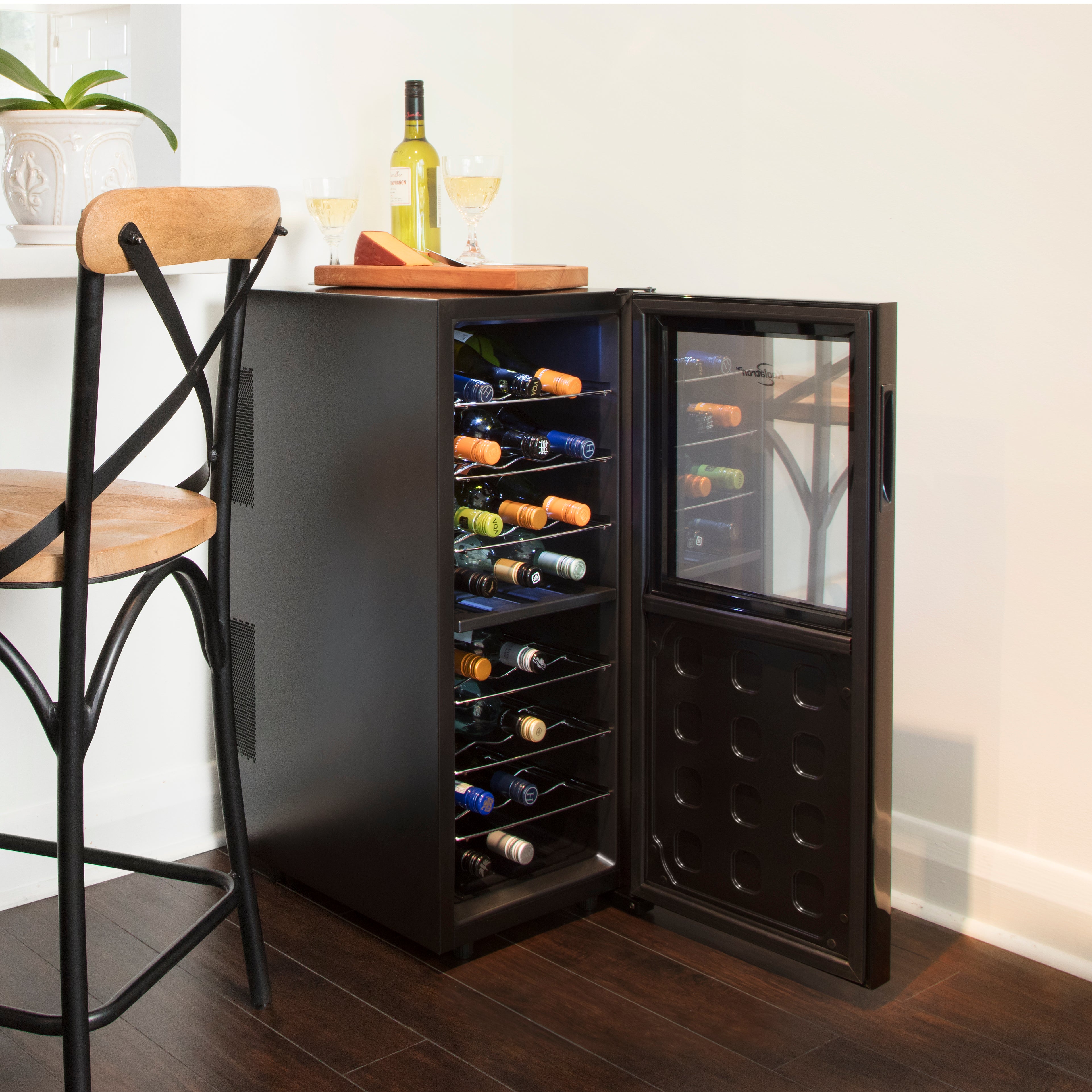 Koolatron WC24MG 24 Bottle Wine Cellar