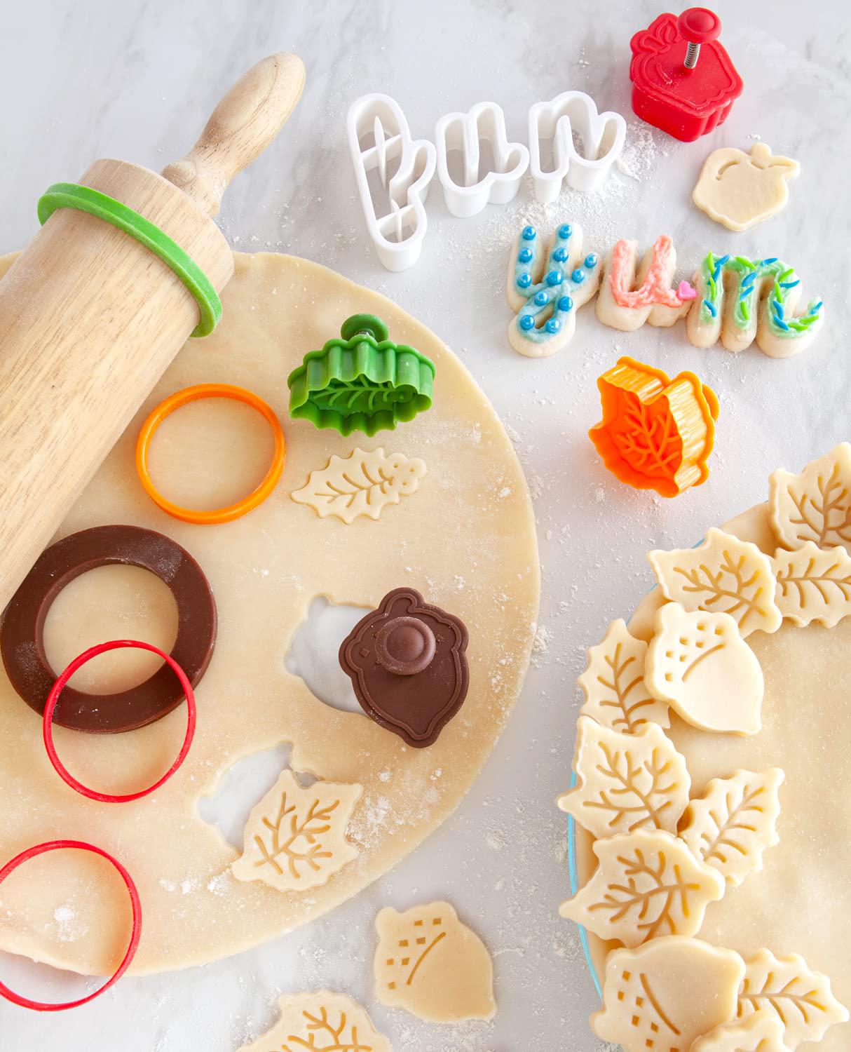 talisman designs silicone rolling pin bands | 8 piece set | ensure dough thickness | baking accessories | rolling pin rings |