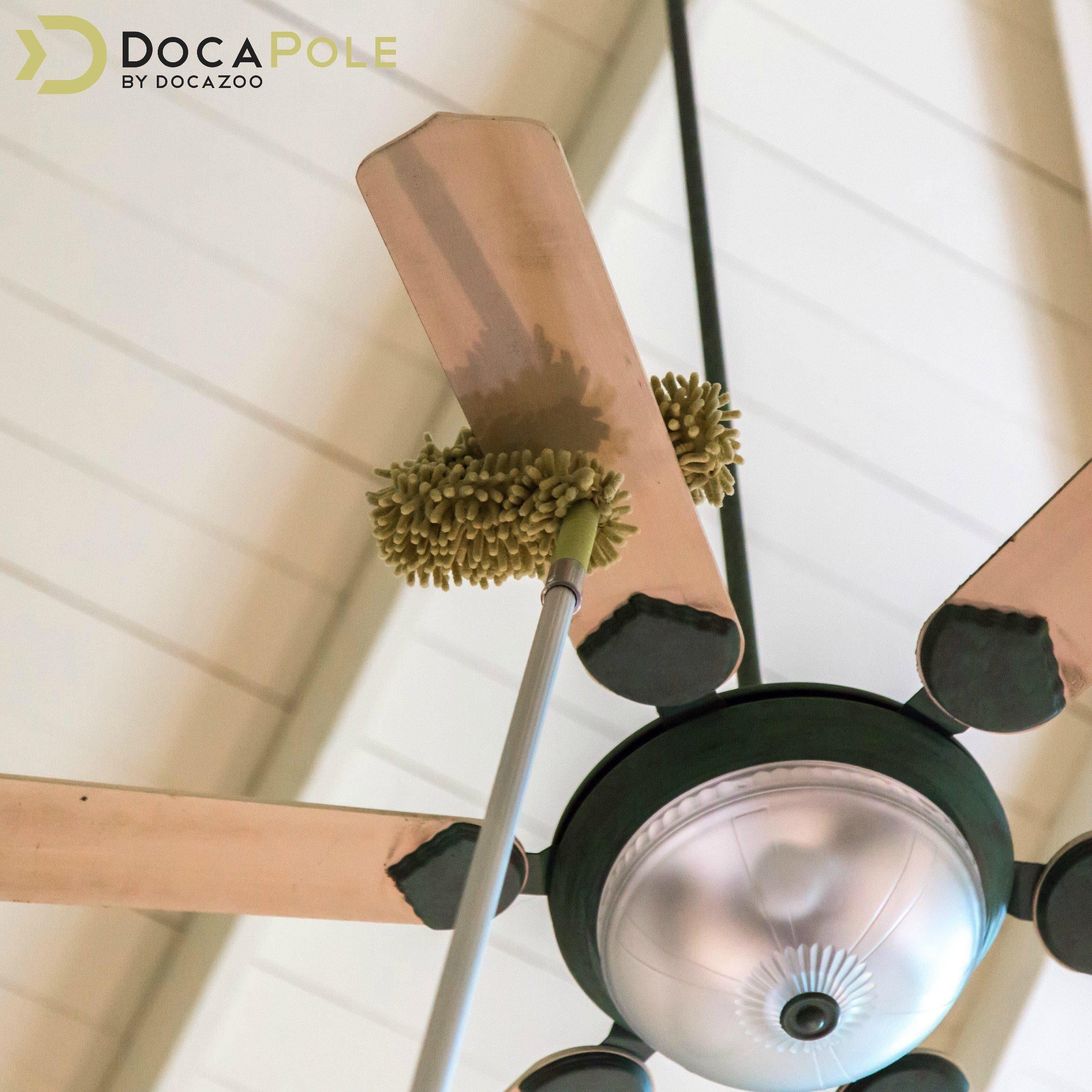 Docazoo docapole cleaning kit with 7-30 foot (36 ft reach) telescoping extension pole; includes 1 window squeegee &a; washer, and 3 dus