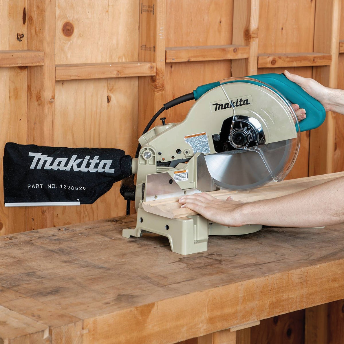 Makita LS1040 Makita 10 In. 15-Amp Compound Miter Saw LS1040