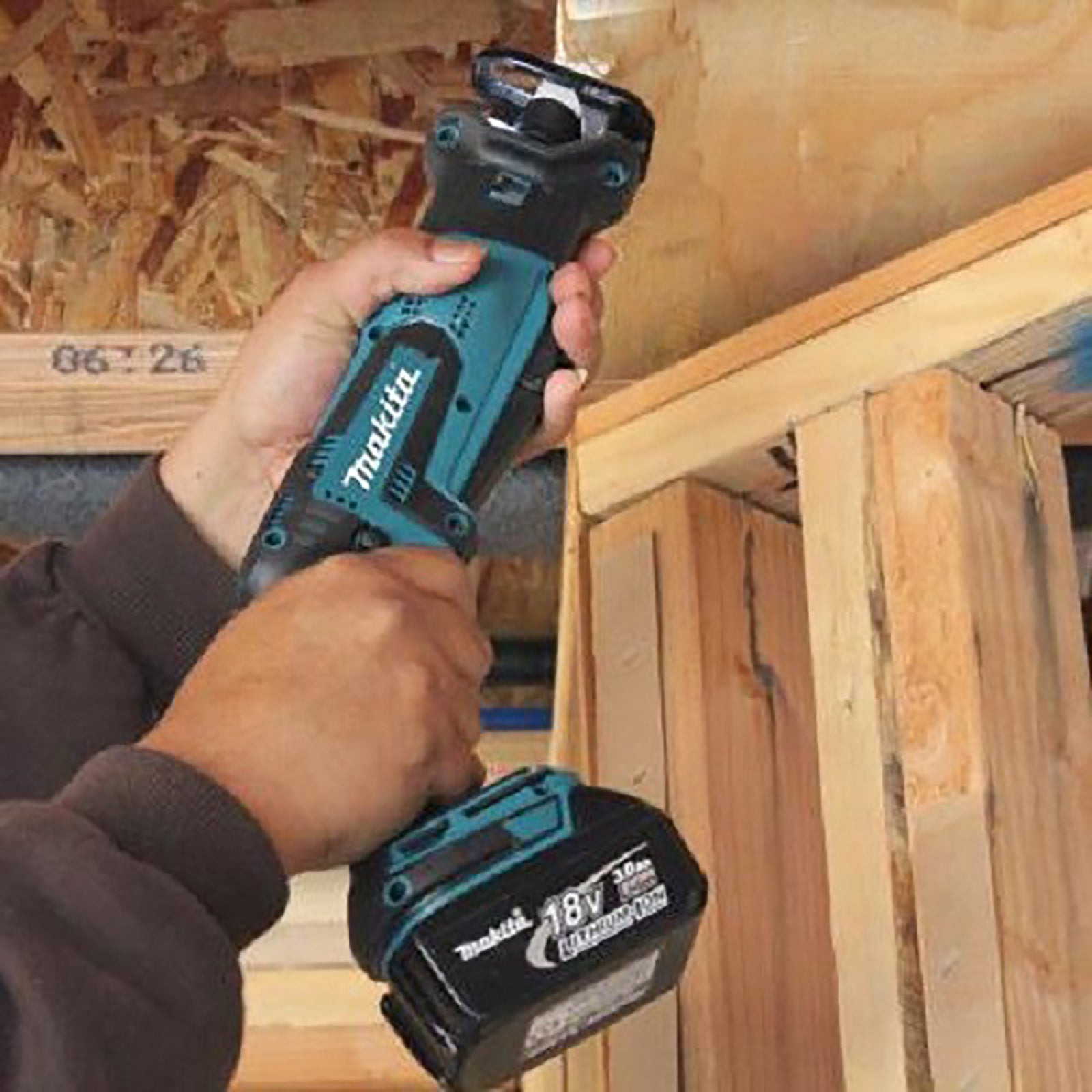 Makita XRJ01Z 18V LXT Lithium-Ion Compact Recipro Saw (Tool Only)