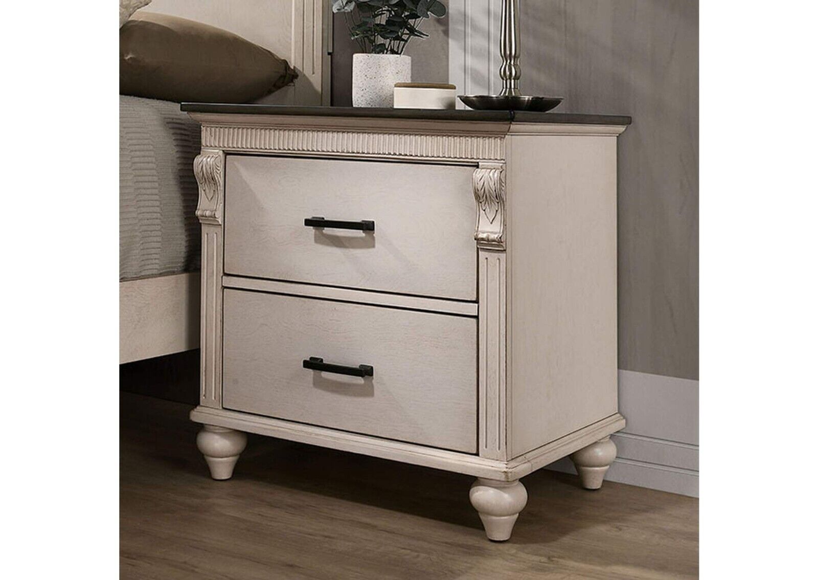 Esofastore 4pc Bedroom Antique White Cal King Size Bed 4pc Set Dresser Mirror Nightstand Furniture Two Tone Walnut Transitional Furniture