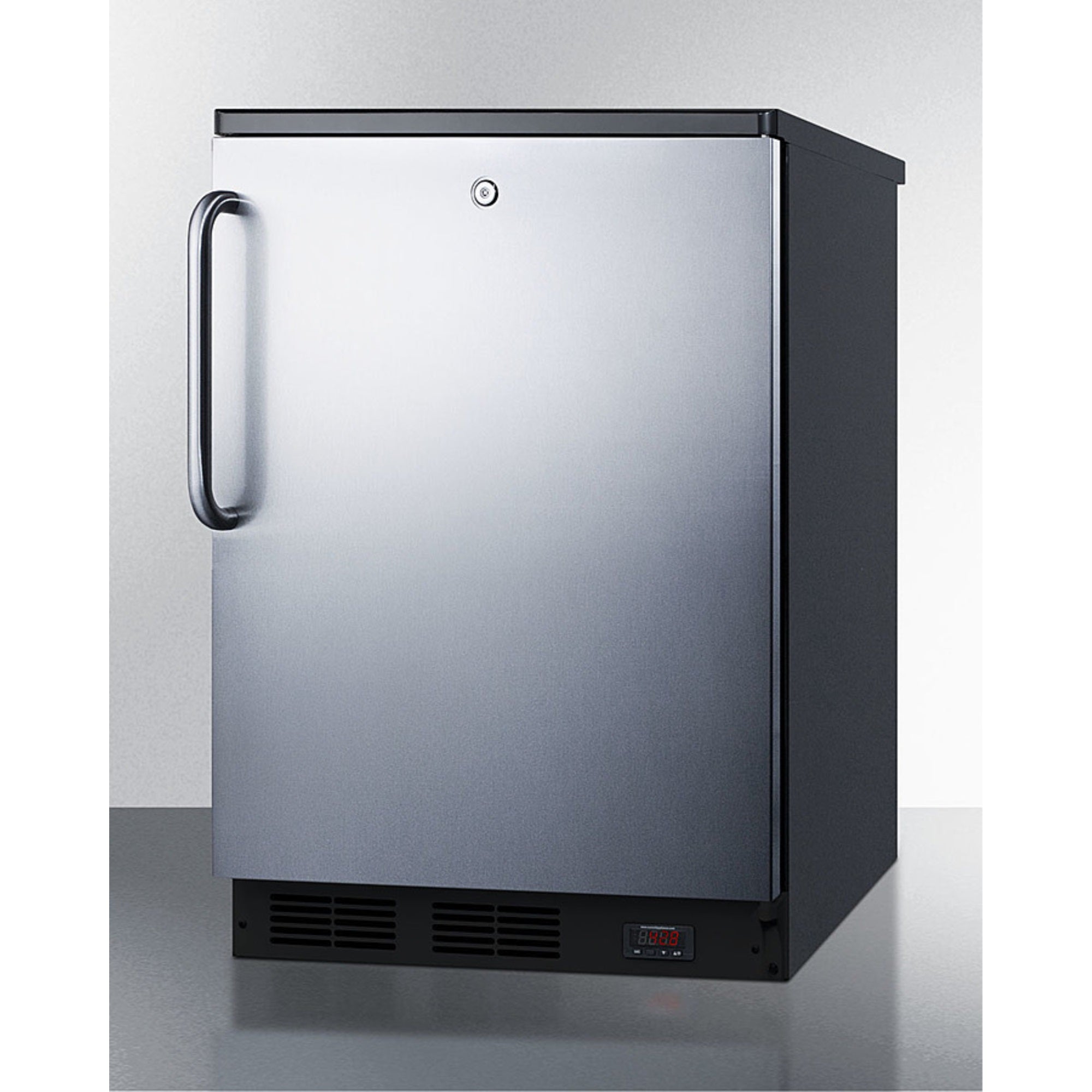 Summit Commercial Commercially approved built-in undercounter craft beer Pub Cellar