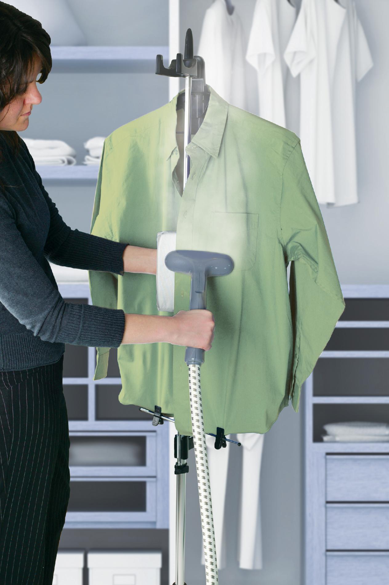 SteamFast SF-540WH Deluxe Garment Steamer